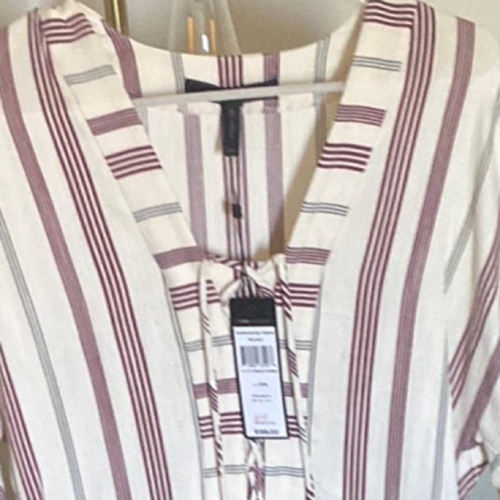 BCBGMaxAzria Red and Cream Sheath Dress V-Neck 3/4 Sleeve